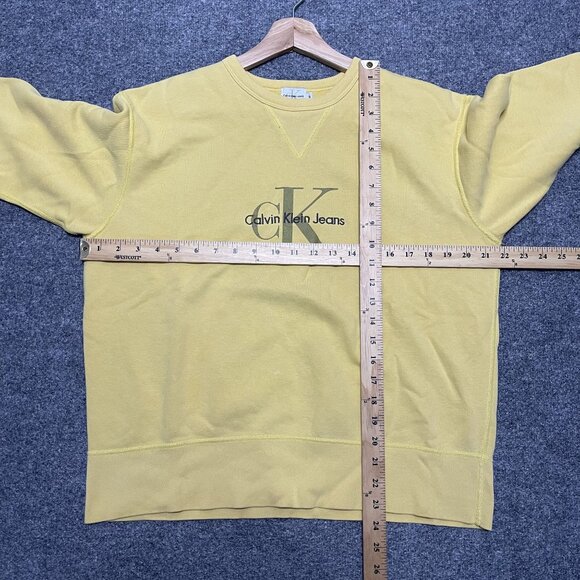 Vintage Calvin Klein Jeans Embroidered Spellout Yellow Crewneck Sweatshirt S USA - Picture 6 of 6